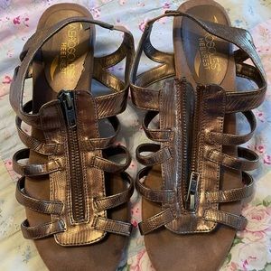 Super Comfy Aerosoles Sandals
